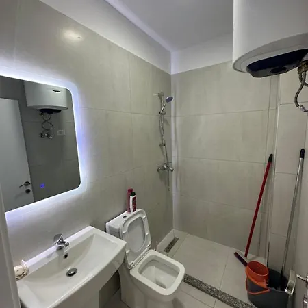 מלון De Lux 3*