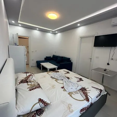 De Lux 3*