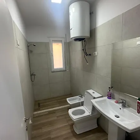 De Lux 3*
